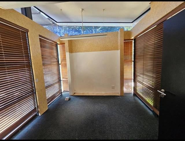 BUSINESS PROPERTY TO RENT IN MUSGRAVE